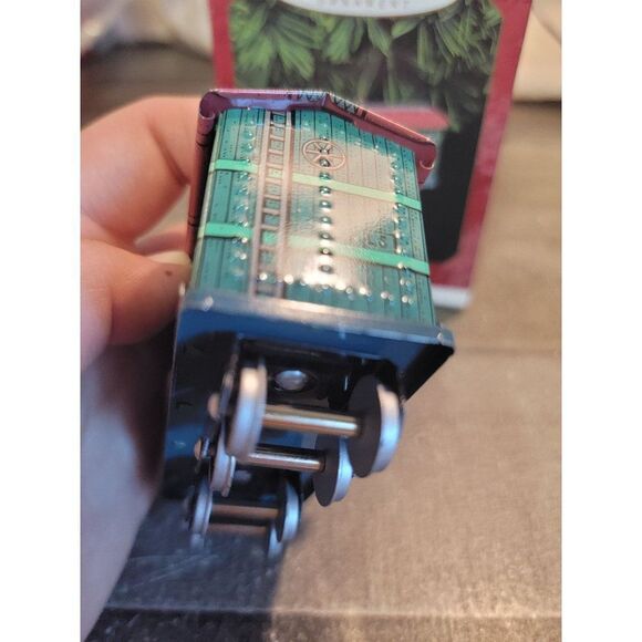 Hallmark 1997 Yuletide Central ornament Xmas Decor train - Picture 4 of 5